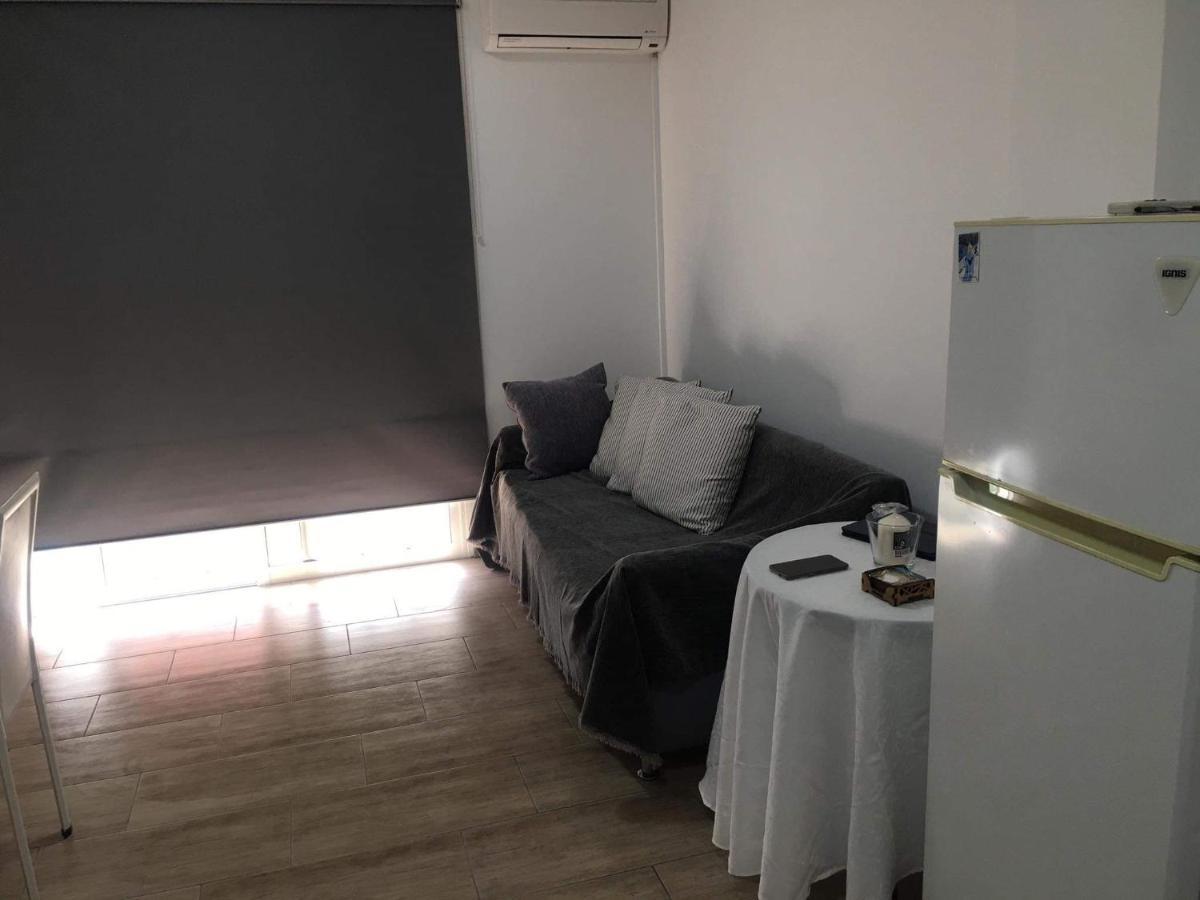 Frangeskos Beach Apartment'S Dhekelia Extérieur photo