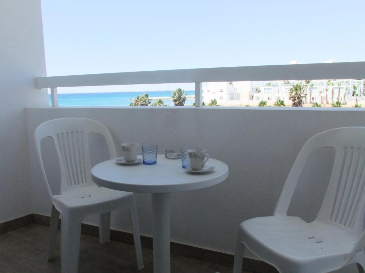 Frangeskos Beach Apartment'S Dhekelia Extérieur photo
